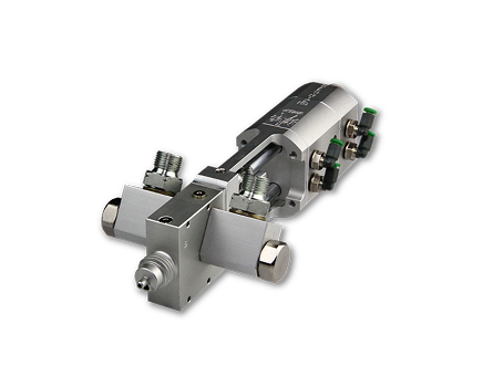 tecnoincollaggi_macchine_teste-di-miscelazione